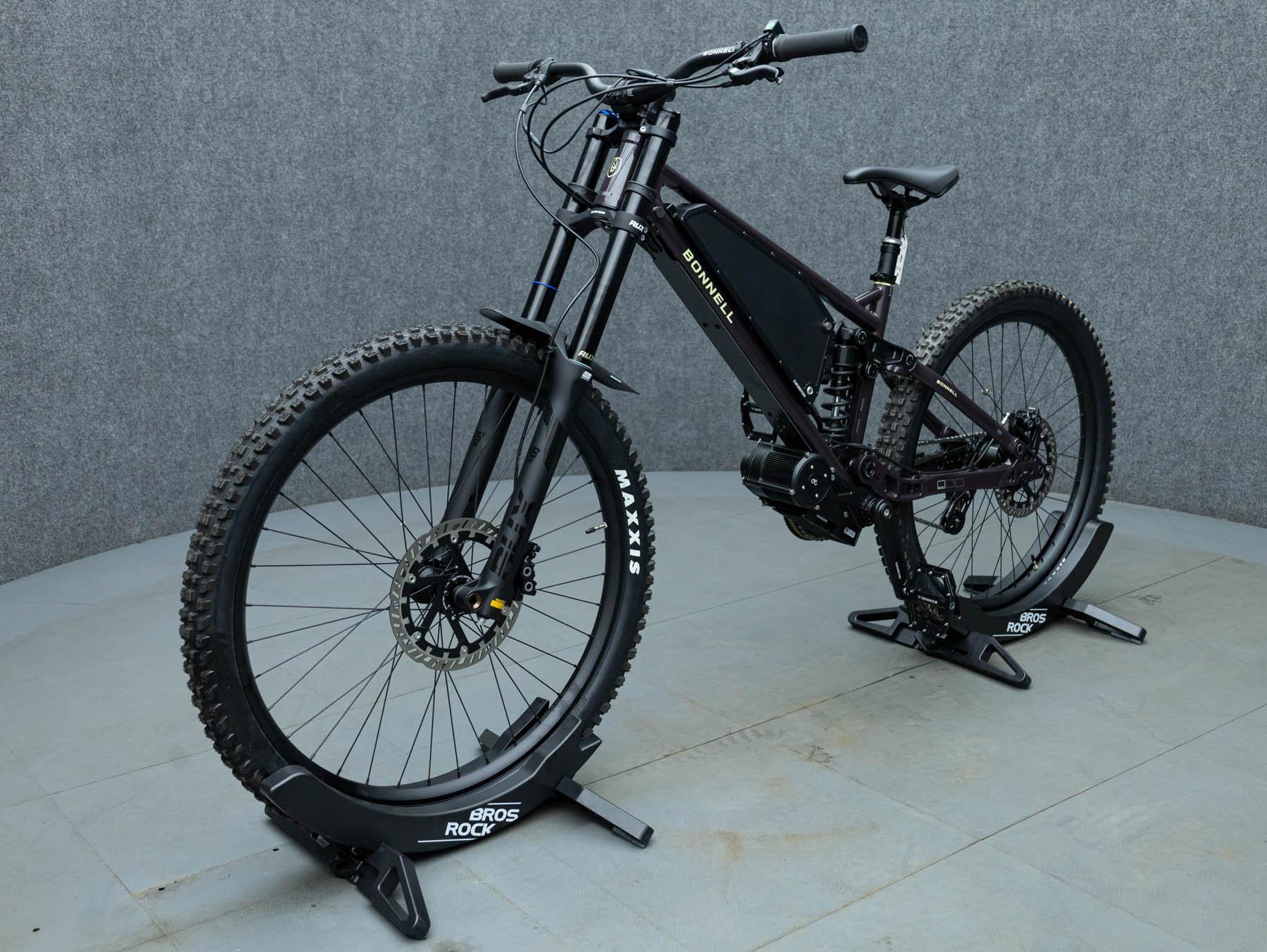 Bonnell 775 MX available at Misfit Bikes